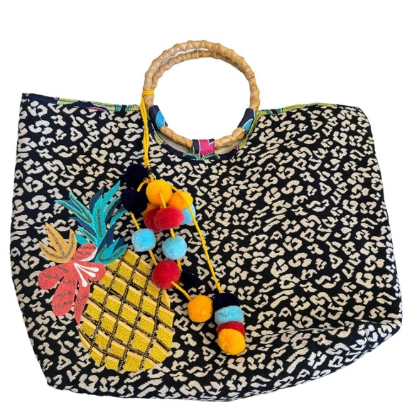 American & Beyond Leopard Cheetah Beaded Pineapple Cane Handles Tote Bag - Picture 1 of 16